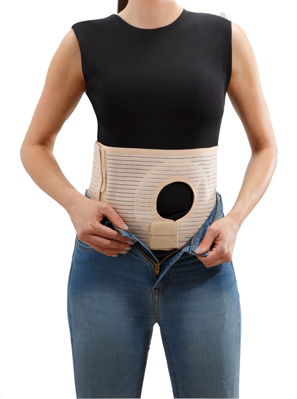 Movibrace Ostomy Belt after Colostomy or Ileostomy. Adjustable ring hole around the stoma (diameter 3.14 in.), supports your urostomy or colostomy bag by holding it up against your body, preventing it from pulling and weighing down your stoma. Mövibrace Abdominal Ostomy Belt for Post-Operative Care after Colostomy or Ileostomy Surgery